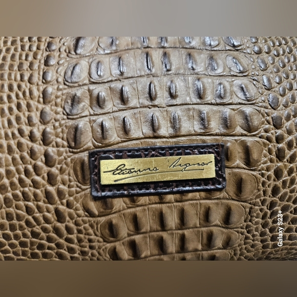 ETIENNE AIGNER Leather shoulder bag! - Picture 7 of 14